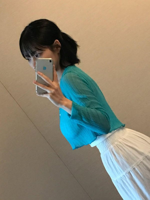 실루엣 마저 매력적인 그녀