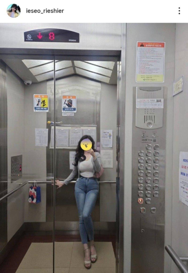 성인웹툰 작가 몸매