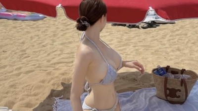 광안리 해수욕장 비키니녀