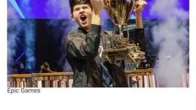 게임하라고 4천만원 컴퓨터 사준 아빠