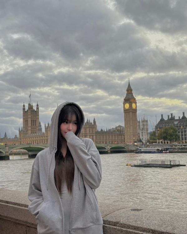 영국에 놀러간 미시룩 장원영