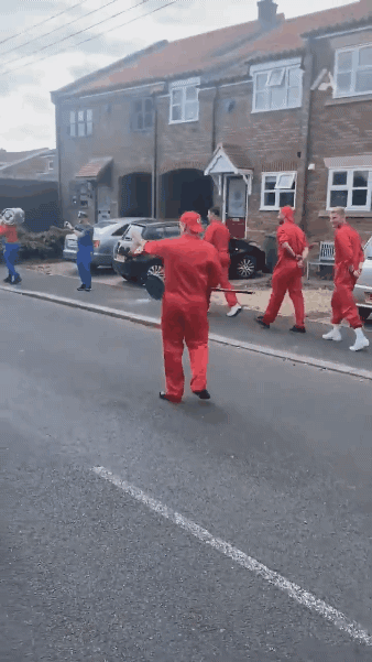 풀악셀 마려운 할로윈 코스튬